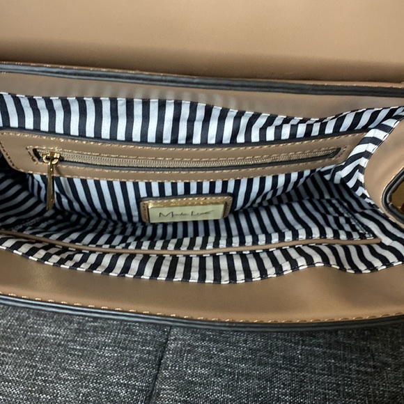 NWT! Moda Luxe Parker Vegan Leather Backpack in Nude - Picture 7 of 8